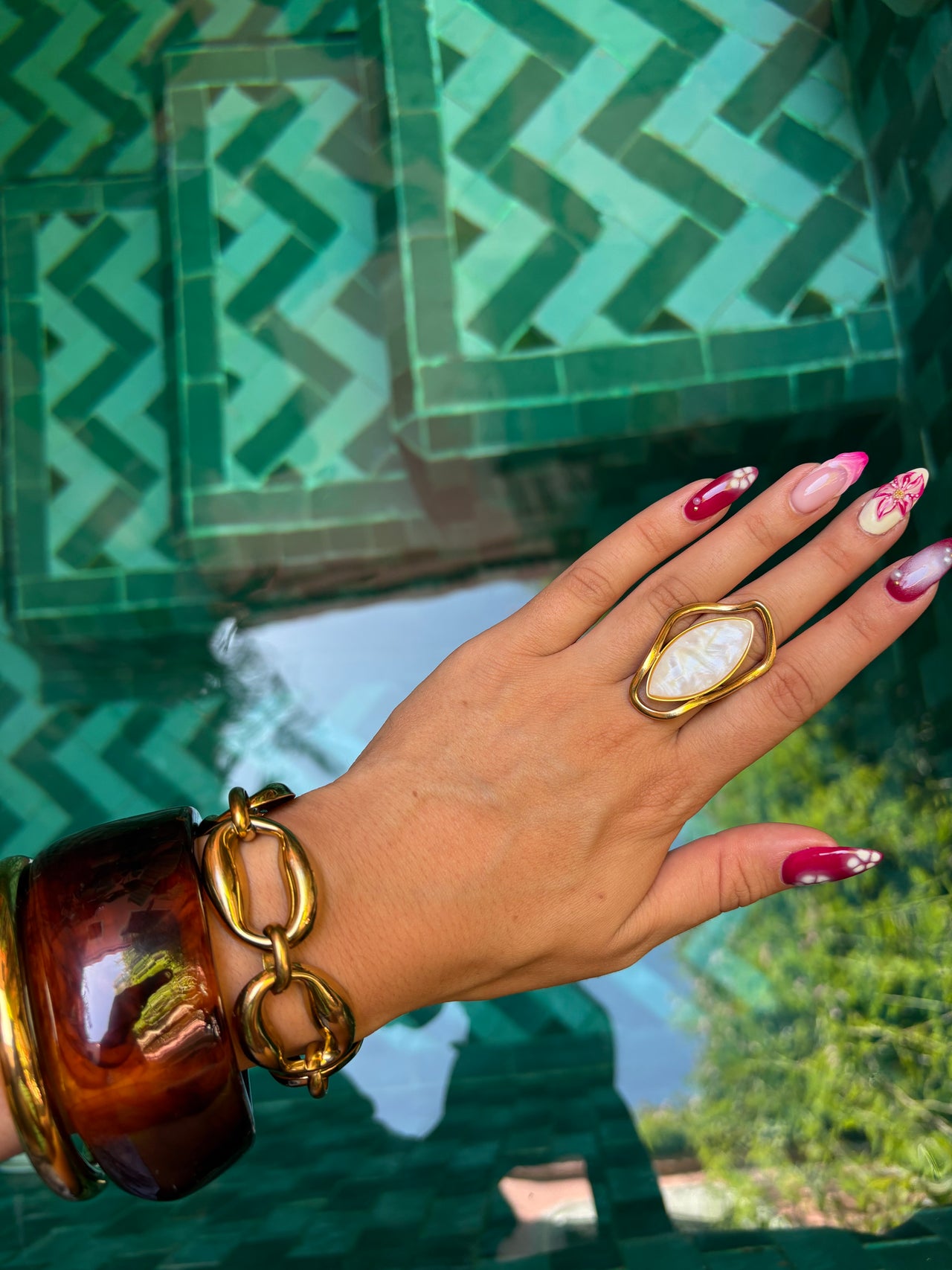 STATEMENT RING