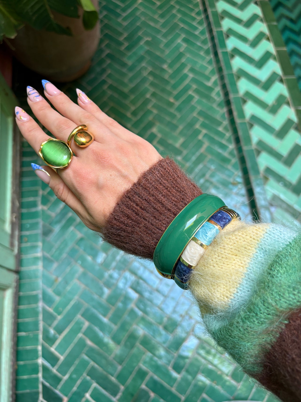 BLUE MULTICOLOUR BANGLE